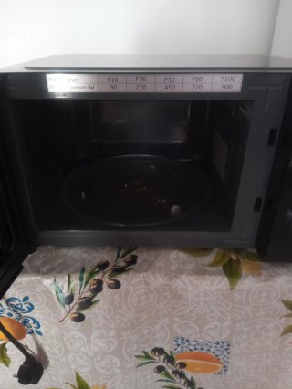 Microondas KOENIC con grill