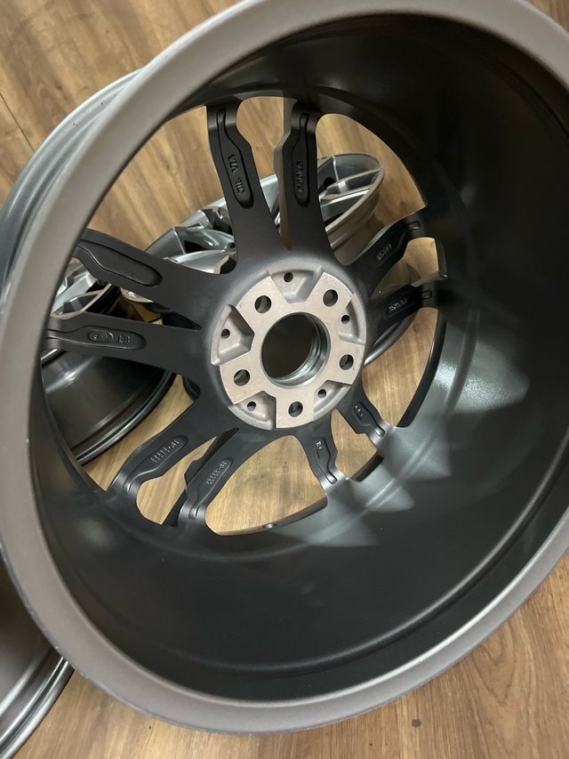 Llantas BMW M Pack G30 G31 G38 G60 G61 G68 NUEVAS!