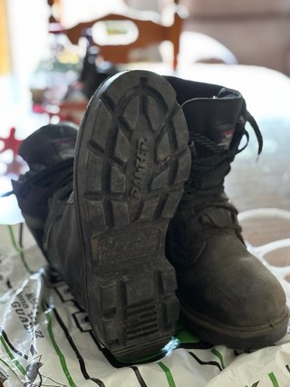 Botas anti corte negras