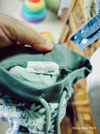 Shorts tropicales T 18 meses