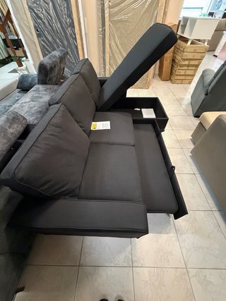 Chaise longue convertible en cama con baúl