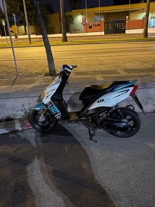 Yamaha Jog R Scooter