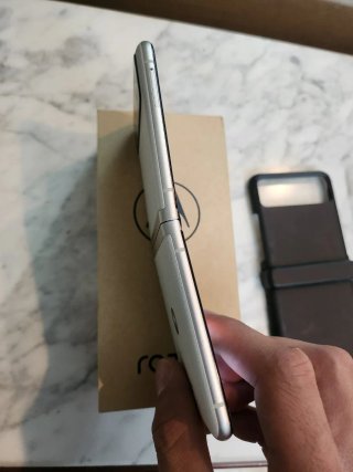 Motorola Razr 40