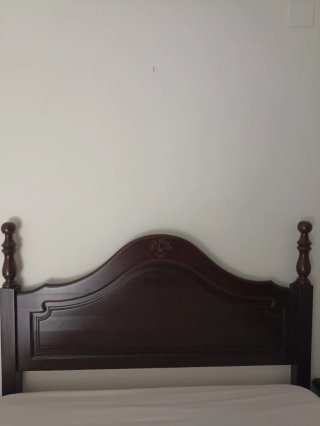 Conjunto Dormitorio: Cabecero, Mesitas y tocador
