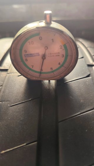 Neumáticos 255 45 20 Goodyear
