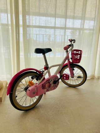 Bici Niña B'Twin 16 Decathlon + Cesta Rosa