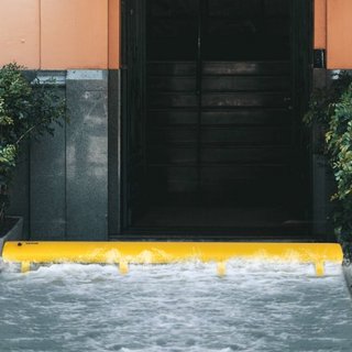 Bolsa de Inundación, 732 × 50.8 × 30.5 cm, Tubos de Desviación de Agua de PVC Reutilizables, Livianos con Excelente Efecto Impermeable Usados para Puertas, Garajes, Amarillo