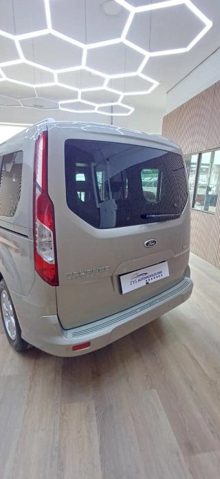 Ford Tourneo Connect 2017