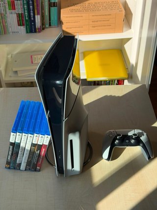 Consola PS5 Slim Disco 1TB Blanca + pack 7 juegos