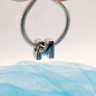 Charm argento 925 lettera M cuoricino oro cuore