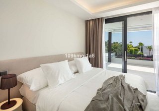 Chalet en alquiler en Los Naranjos - Las Brisas en Marbella