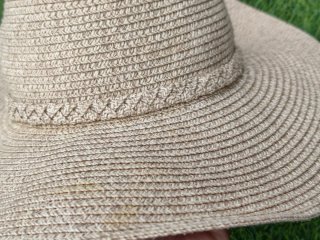 Sombrero de rafia beige