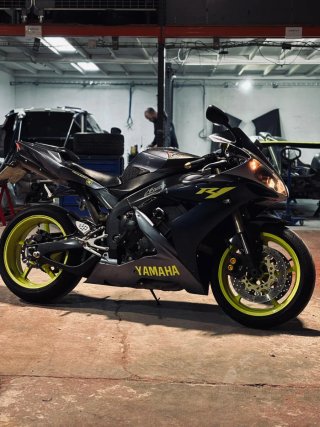 Yamaha R1 2004 Gris/Amarillo