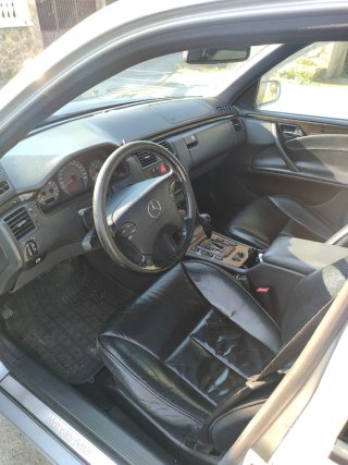 Mercedes-Benz Clase E 2001