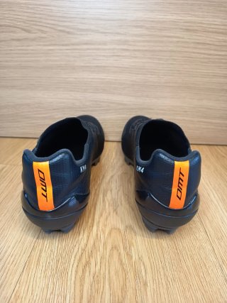 Zapatillas DMT KM4 Negras