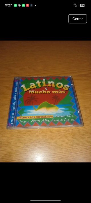 CD Latinos y Mucho Más