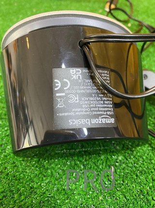 Amazon Basics - Altavoces para ordenador