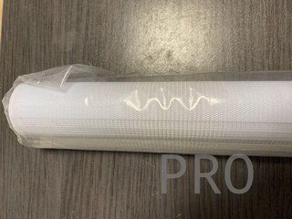 Tenda a rullo a doppia anta
