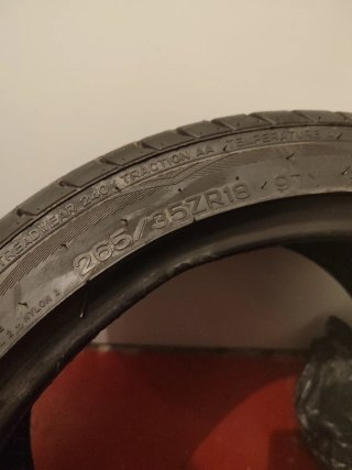 Neumáticos 265/35/18 97Y