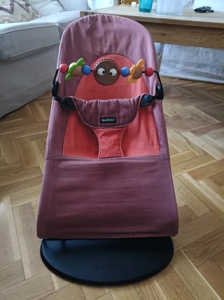 Hamaca BabyBjorn con juguete