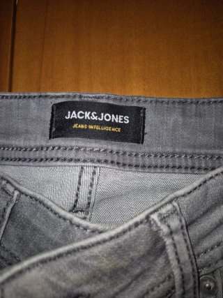 Pantalón vaquero Jack&Jones desgastado