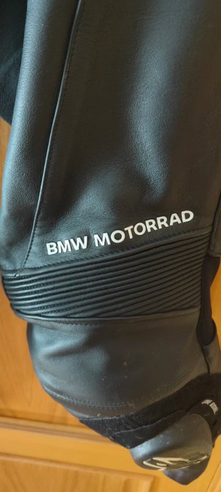 Chaqueta y pantalón cuero BMW Motorrad