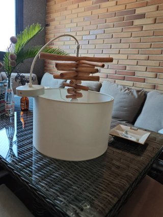 Lámpara de techo boho madera y plástico