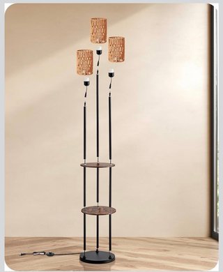 Lampada da terra vintage con ripiani