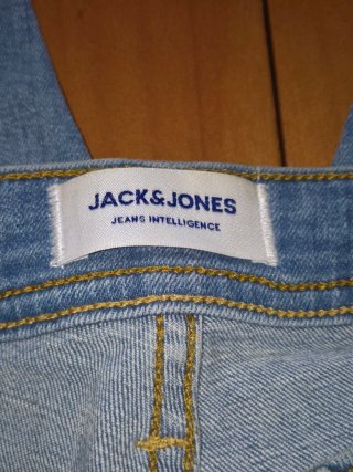 Vaqueros Jack&Jones con rotos