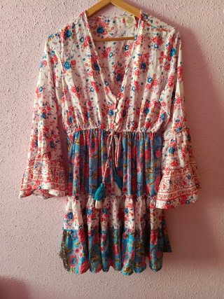Vestido estampado floral multicolor