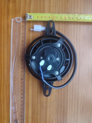 Electroventilador Universal con Accesorios