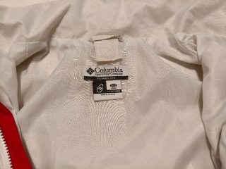 Chaqueta Columbia Roja y Blanca