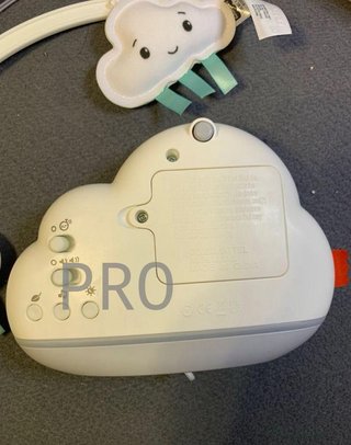 Fisher-Price Móvil lluvia y arcoíris para cuna