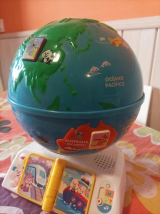 Globo Interactivo Fisher-Price