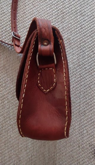Bolso de cuero marrón nuevo
