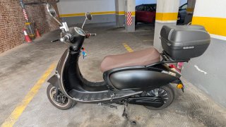 Moto Eléctrica Calima 125cc Scooter Automática