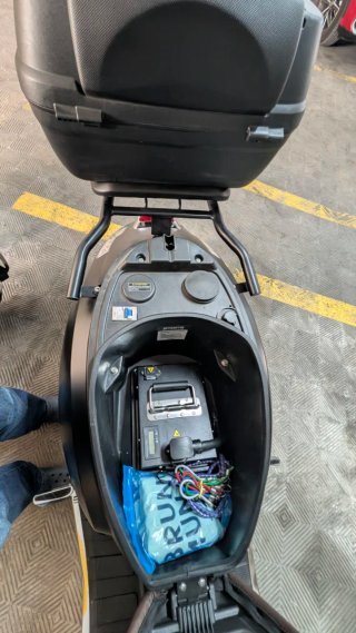 Moto Eléctrica Calima 125cc Scooter Automática