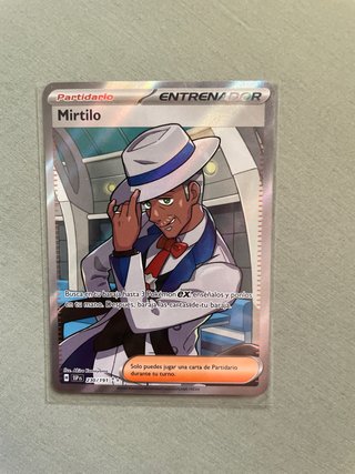 Cartas Pokémon: Montaña Gravedad y Mirtilo