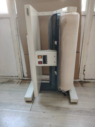 Macchina da stiro Pfaff Mod 650