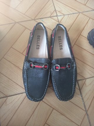 Zapatos de vestir Belles negros