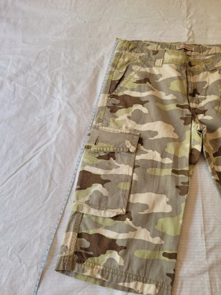 Pantaloni cargo camouflage