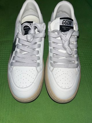 Golden Goose GGDB Zapatillas Blancas y Plateadas