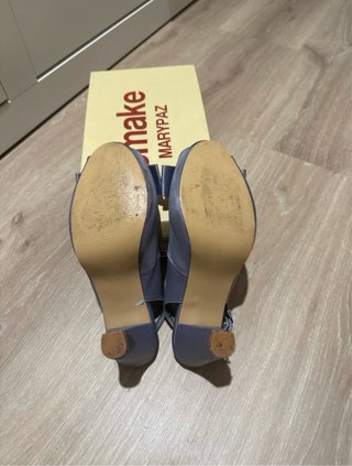 Zapatos de fiesta plateado/grises de tacón