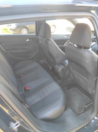 Peugeot 308 2016