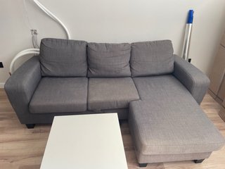 Sofá 3 plazas gris tela