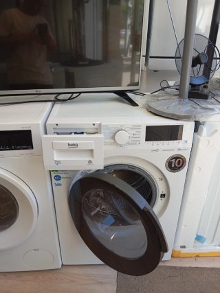 Lavadora-Secadora Beko 7kg 10 años garantía