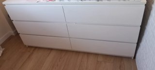 Cómoda blanca