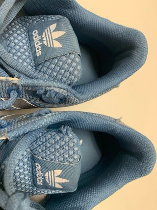 Zapatillas Adidas Azules, gris y blanco