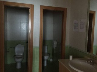 Local comercial en venta en Azucaica - Santa María de Benquerencia en Toledo