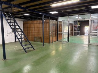 Nave industrial en alquiler en Palmete en Sevilla